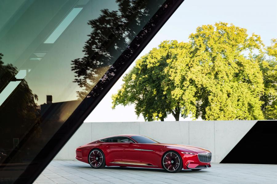  Vision Mercedes-Maybach 6 2016 года  (фото 25 из 29)